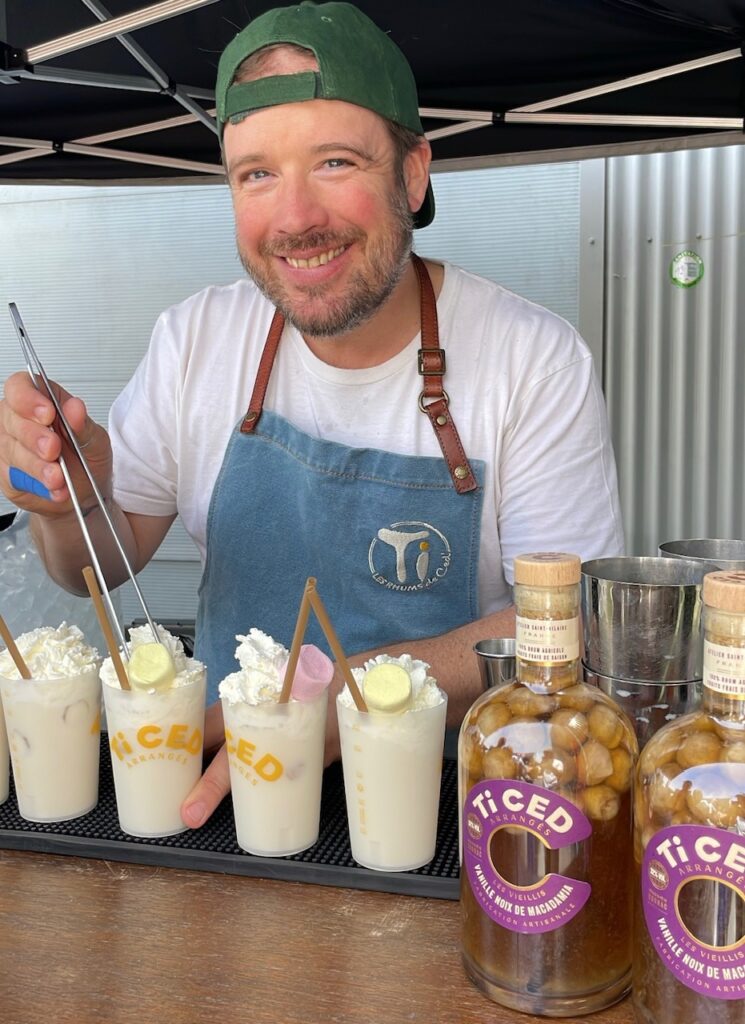 Image de notre partenaire, les Tontons Shakeurs, avec les cocktails basés sur les recettes Ti Ced.